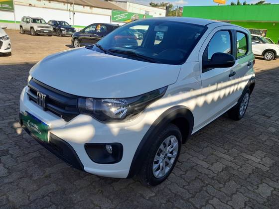 FIAT MOBI 1.0 EVO FLEX LIKE. MANUAL FIAT MOBI 1.0 EVO FLEX LIKE. MANUAL
